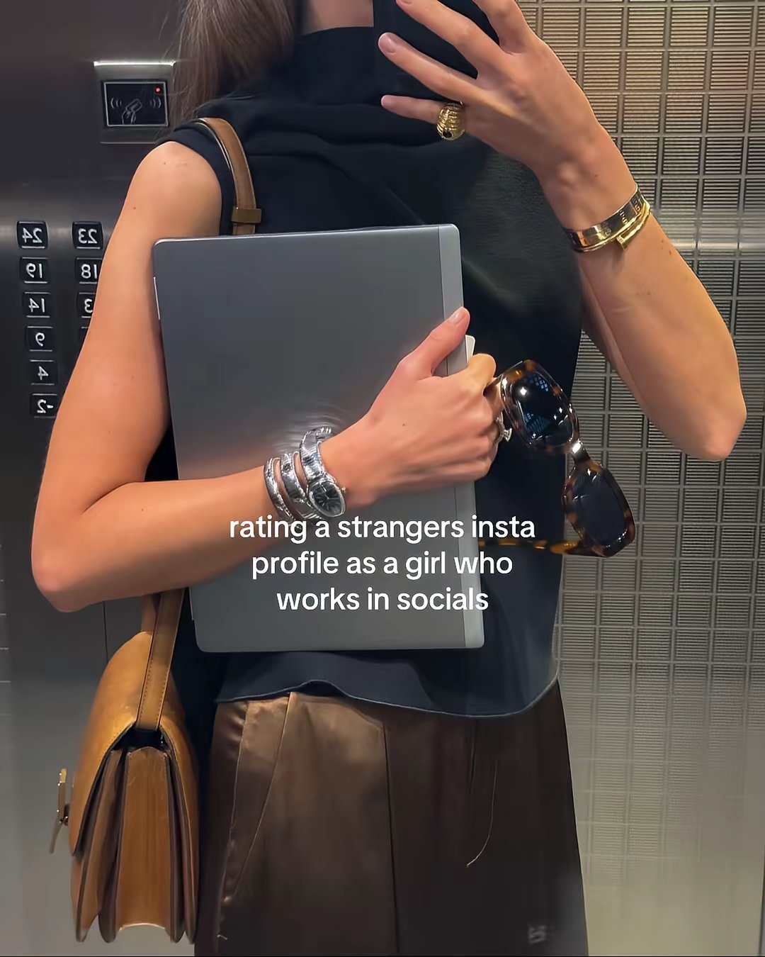 rating a strangers insta profile as a girl who works in socials