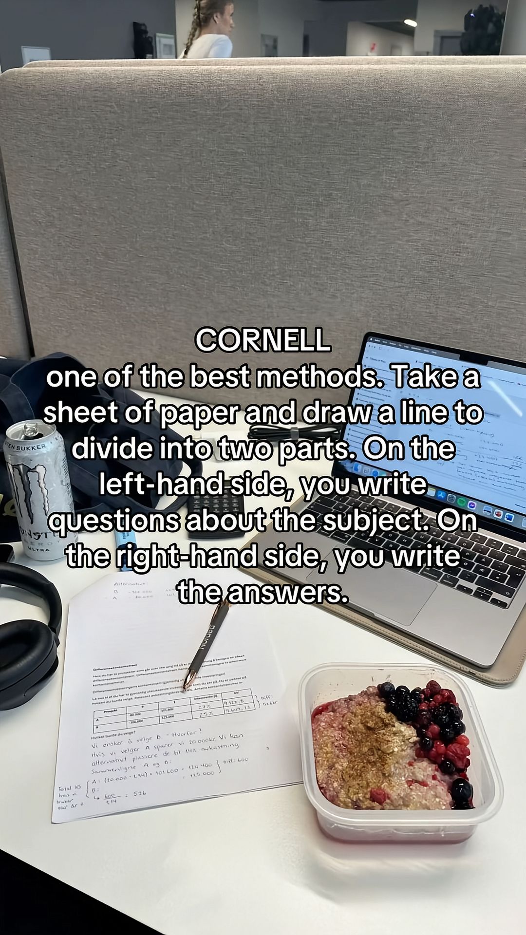 Scrolltostudy App For Students by @studywith.evelyn slide 3